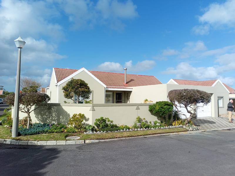 3 Bedroom Property for Sale in Franskraal Western Cape